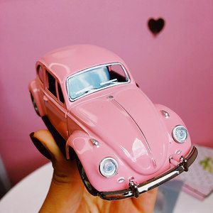 粉红色头像车：​