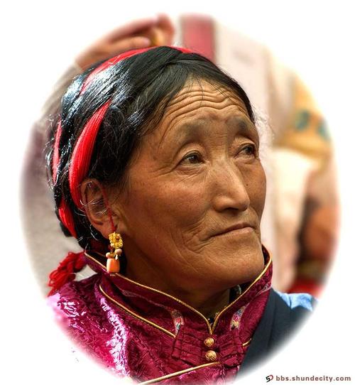 藏族妈妈照片头像：你也许曾经许愿