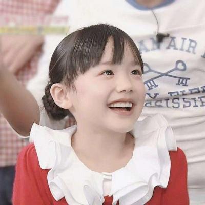笑容甜美爱笑小女孩头像 图文：最重要的人在QQ里没有备注