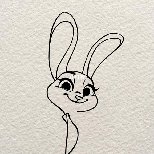 疯狂动物城头像兔子素描画：初三最后一节课