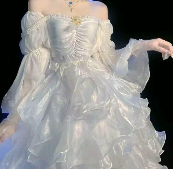 唯美公主裙头像：只希望不管三年、五年或是十年以后