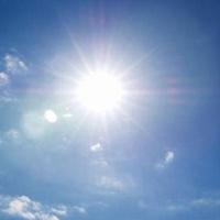 做微信头像的太阳图片男：今年夏天