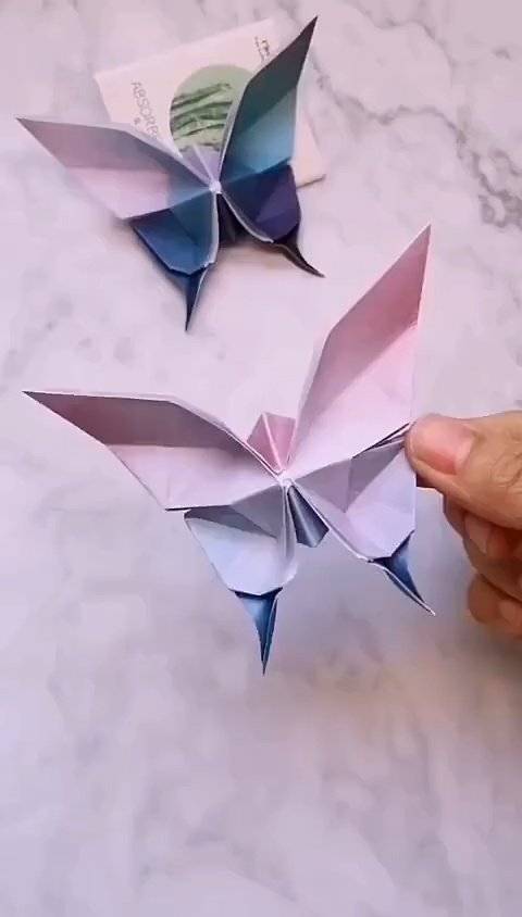 蝴蝶头像折纸： 渐渐的知道了