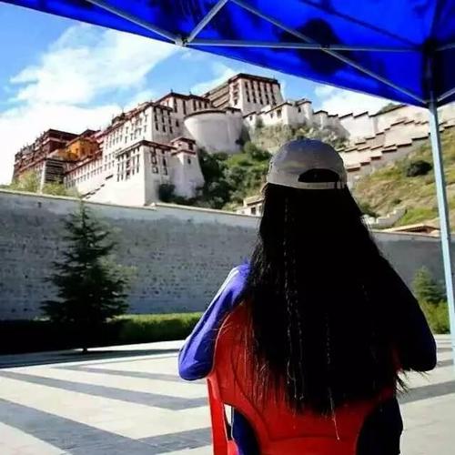 西藏风景人物照头像：生命那么短