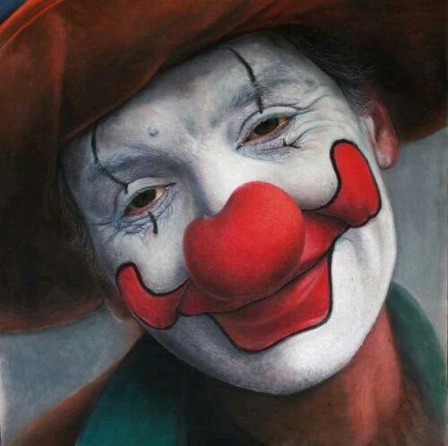 小丑哭的头像代表什么： 你永远不知道明天和意外哪个会先来